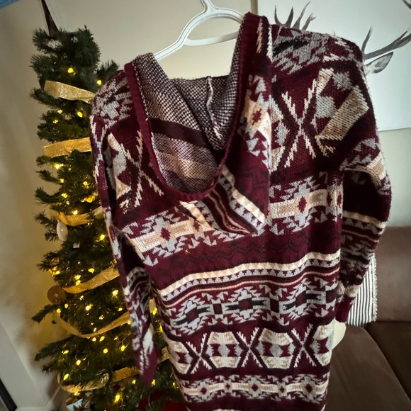 Beautiful cardigan😍 - Picture 3 of 4